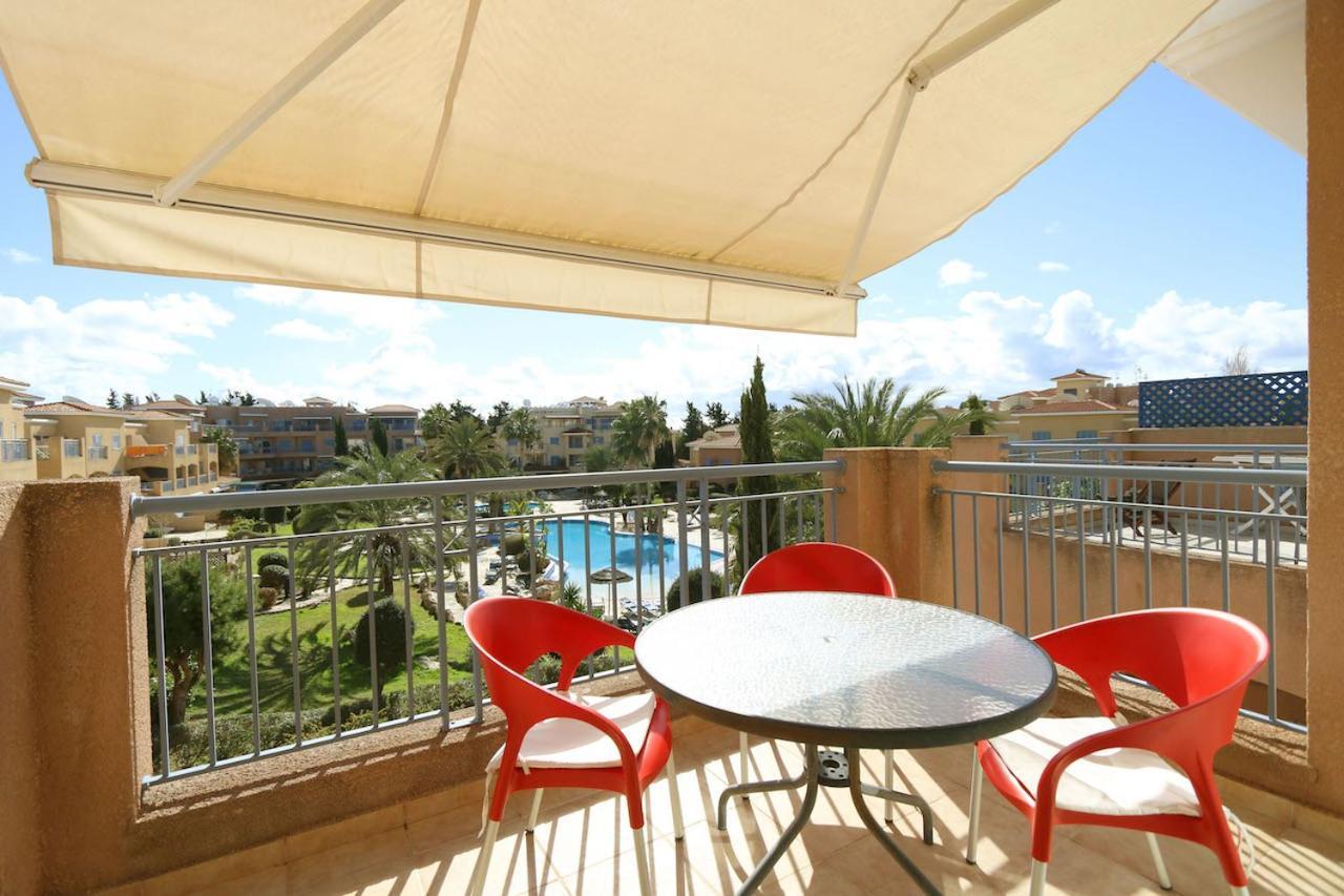 Appartement Limnaria Gardens B à Paphos Extérieur photo