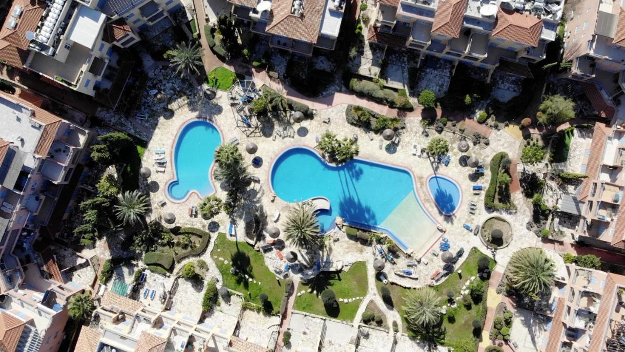 Appartement Limnaria Gardens B à Paphos Extérieur photo
