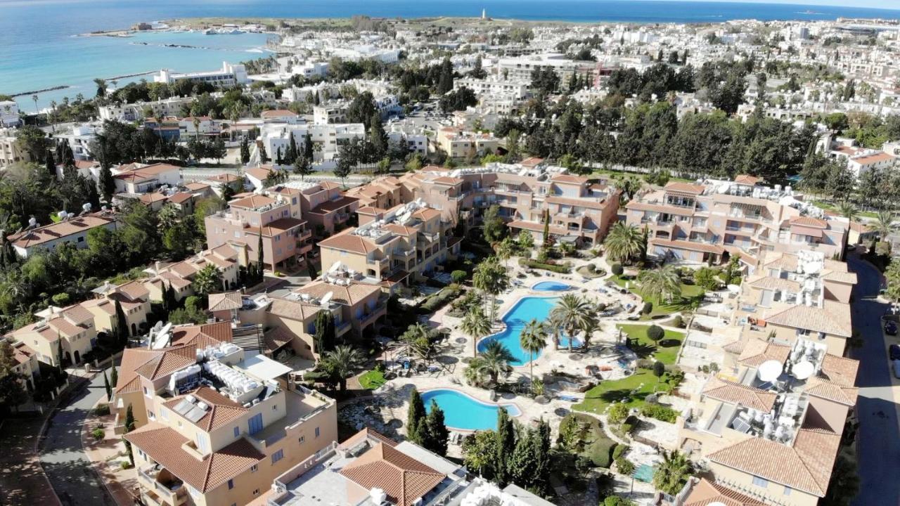 Appartement Limnaria Gardens B à Paphos Extérieur photo