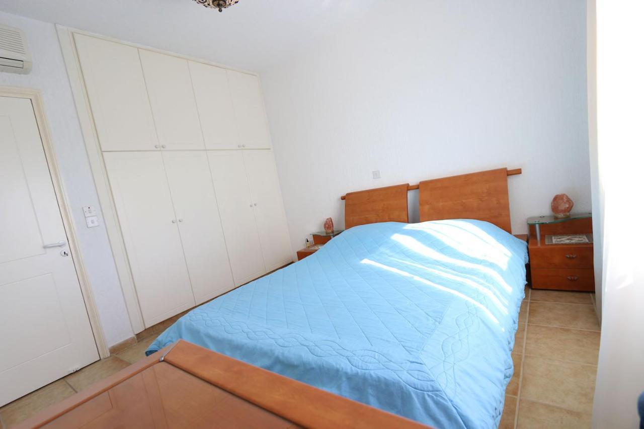 Appartement Limnaria Gardens B à Paphos Extérieur photo