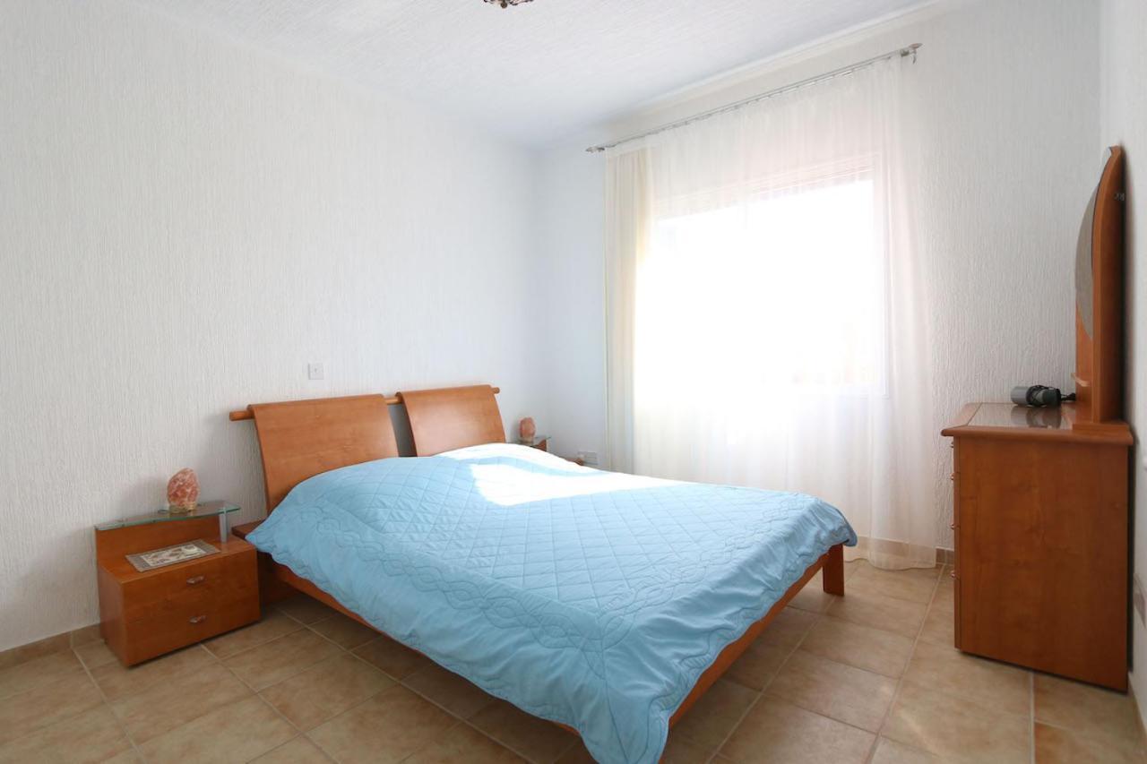 Appartement Limnaria Gardens B à Paphos Extérieur photo